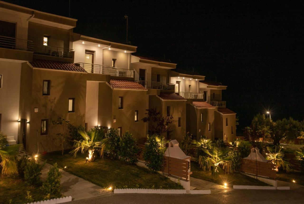 Pefkohori Golden Mountain Beach Villas Exterior foto