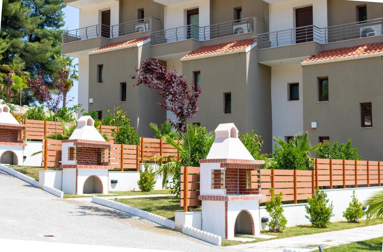 Pefkohori Golden Mountain Beach Villas Exterior foto